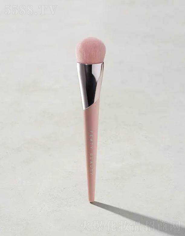 ·܎ˮyƷ(Ϻ)޹˾Fenty Beauty۵ˢ110 o(w)p覴p͸yЧ
