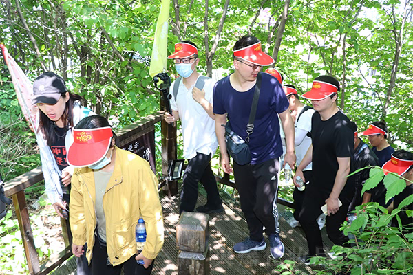 沒有不可攀越的高峰,沒有不可完成的夢(mèng)想 沒有不可攀越的高峰,沒有不可完成的夢(mèng)想